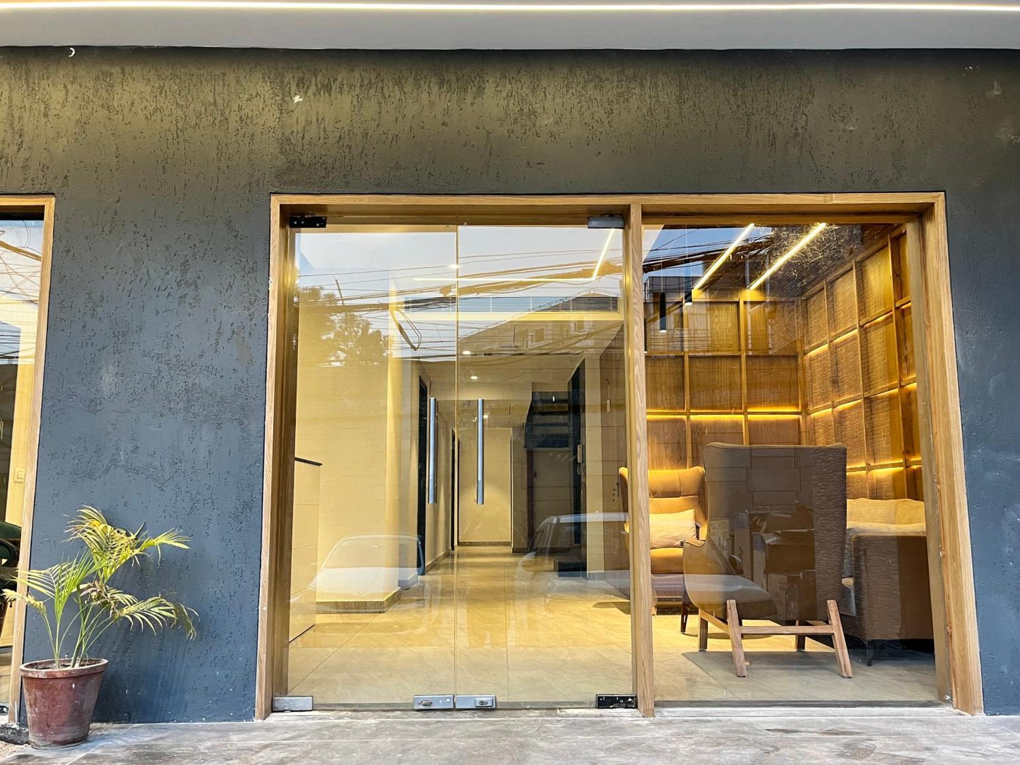 Hotel Celebrations Zirakpur Exterior photo