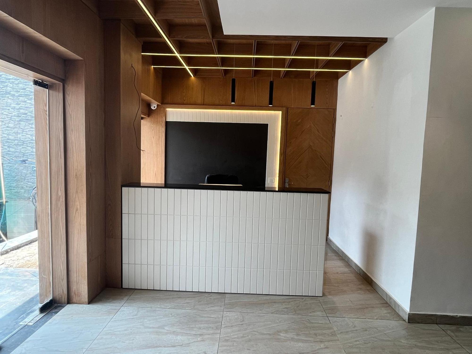 Hotel Celebrations Zirakpur Exterior photo